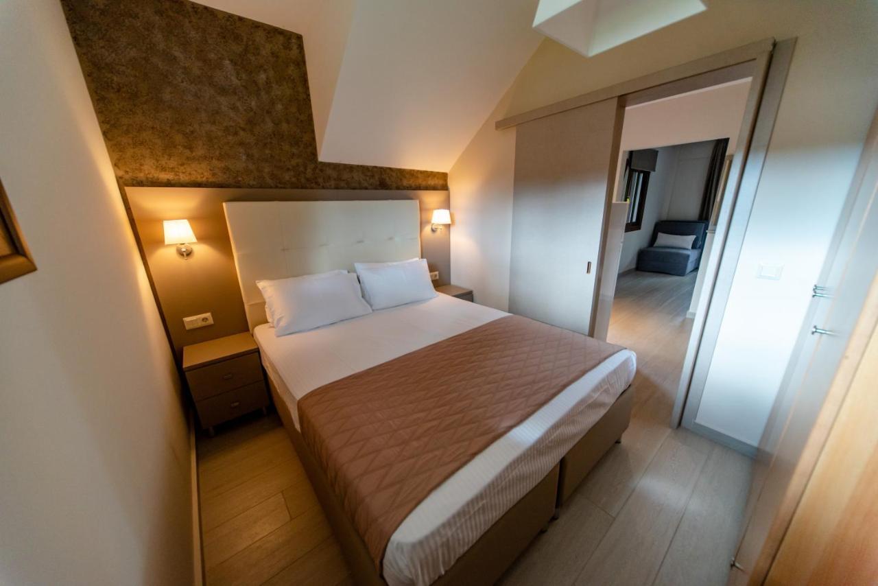 Villa Diamantis Apartments Hanioti Luaran gambar