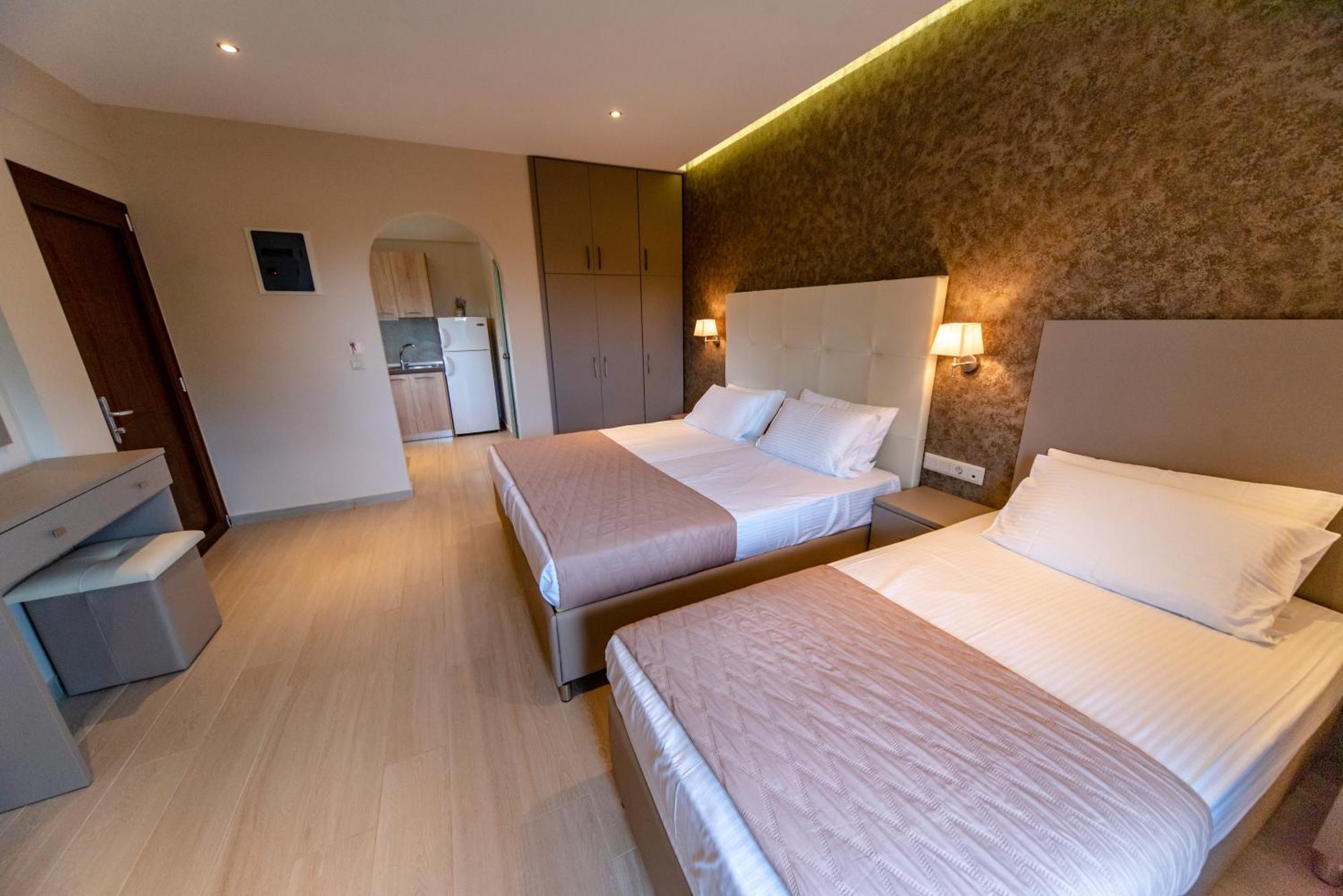 Villa Diamantis Apartments Hanioti Luaran gambar